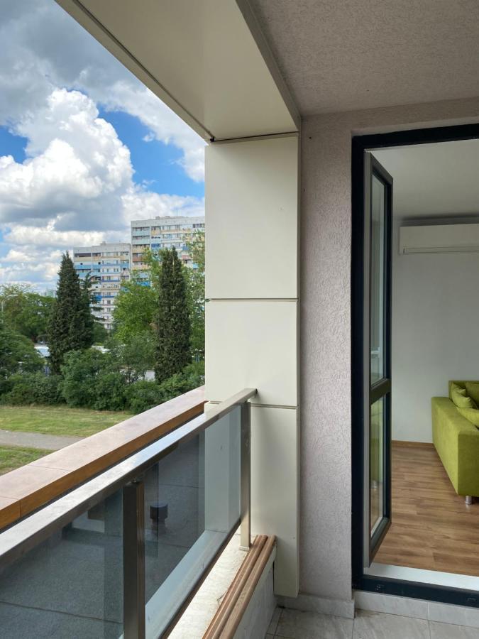 The Ideal Apartment Burgas City Exterior foto