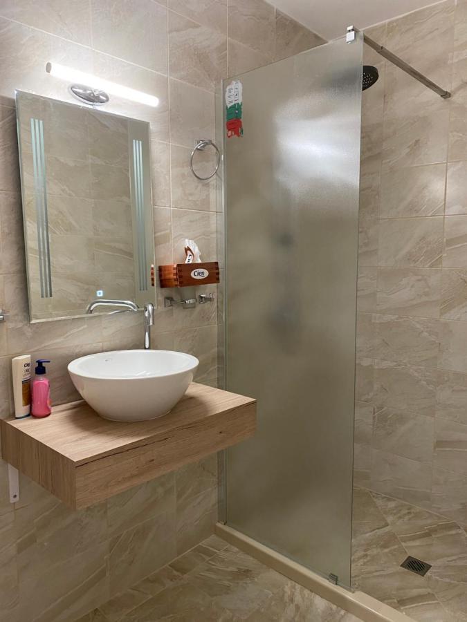 The Ideal Apartment Burgas City Exterior foto