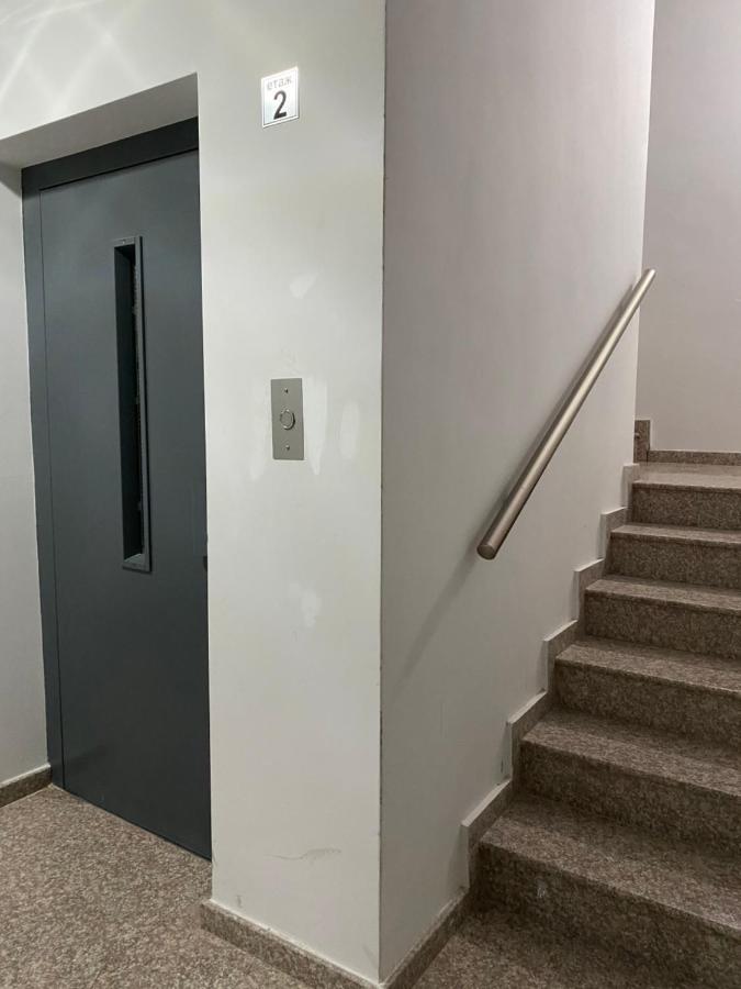 The Ideal Apartment Burgas City Exterior foto