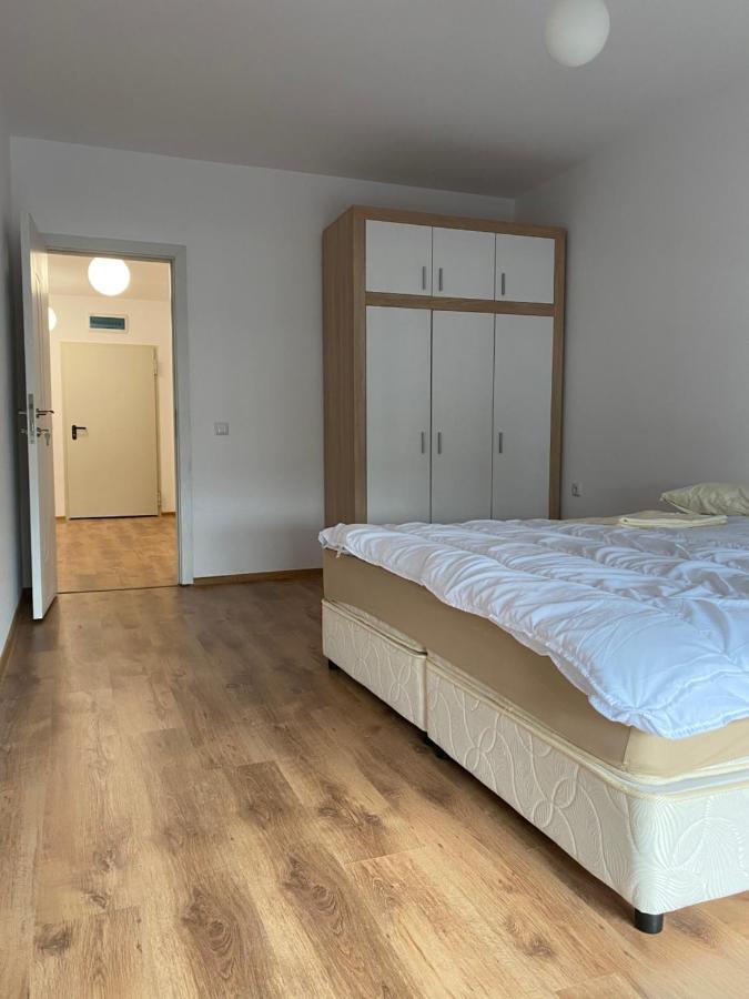 The Ideal Apartment Burgas City Exterior foto